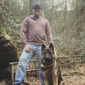 Meet your Posher, Dominic